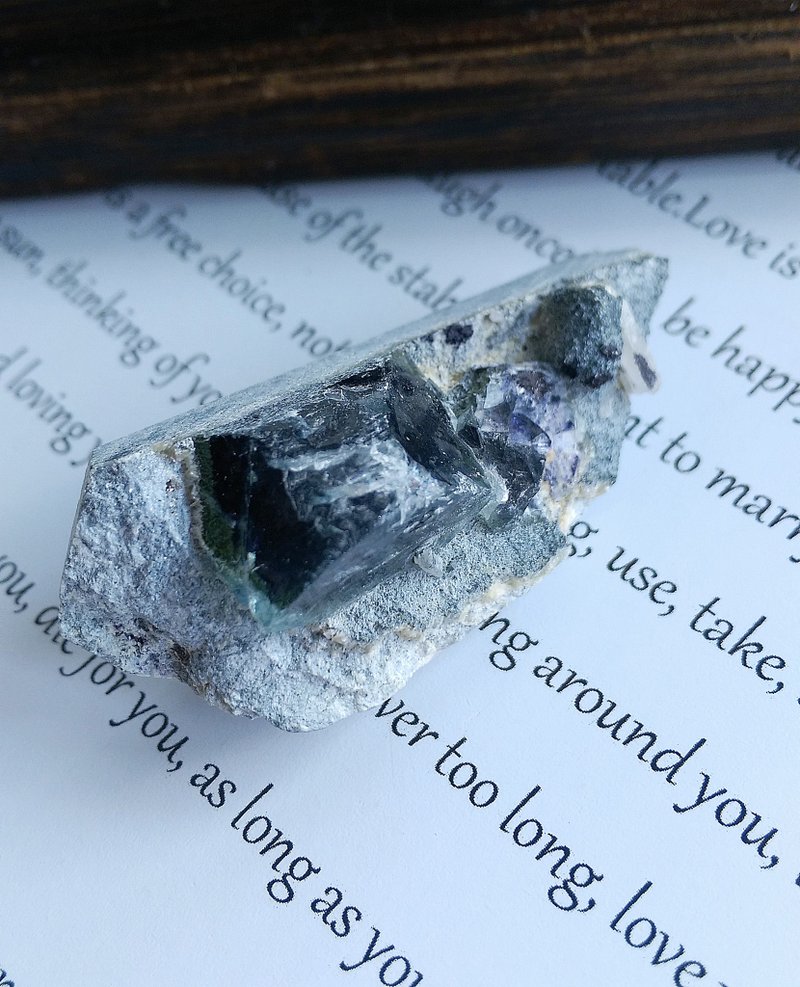 Fluorite  内蒙产地  幻影萤石 水晶共生 天然矿石 原矿 - 摆饰 - 其他材质 