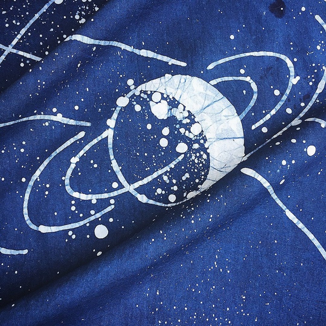 【岁时记】星月系列 草木染藍染/蠟染多功能方巾-星球 風呂敷 - 丝巾 - 棉 蓝色