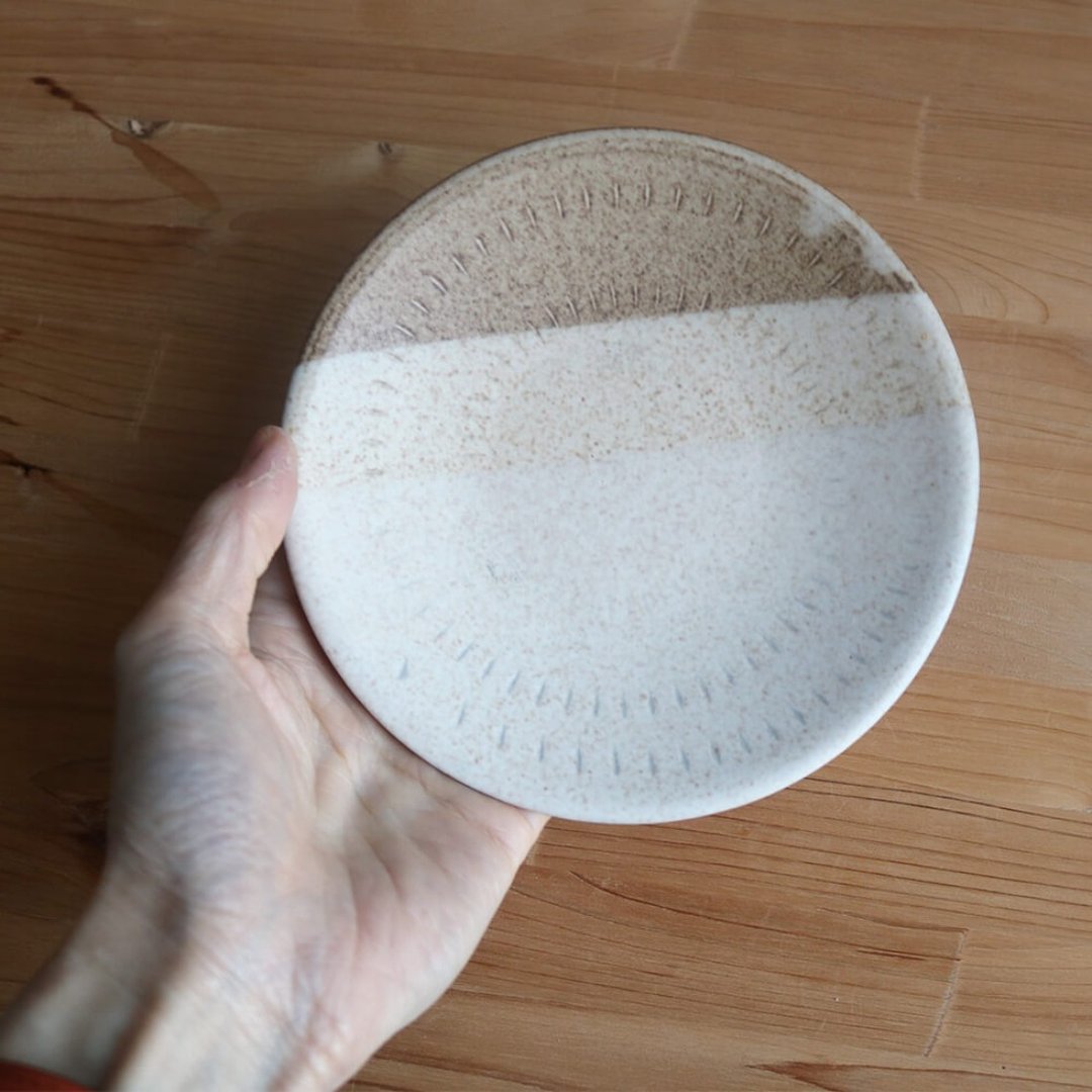 大石原烧 小盘 14cm 鹤见窑 - 浅碟/小碟子 - 陶 卡其色