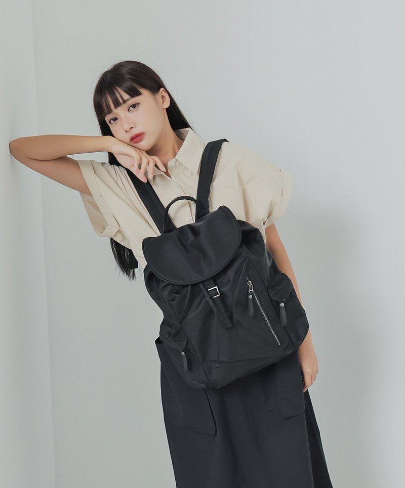 supportingrole 城市旅行休闲多空间分层后背包 黑 - 后背包/双肩包 - 其他人造纤维 黑色