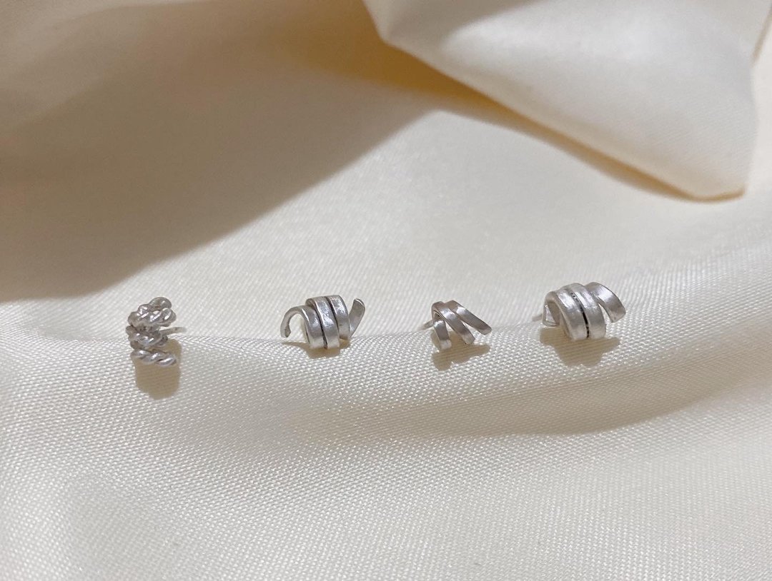 C圈Earrings 耳环 - 耳环/耳夹 - 纯银 银色