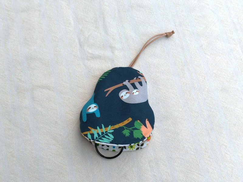 树獭 梨型钥匙包【K191223】 - 钥匙链/钥匙包 - 棉．麻 多色