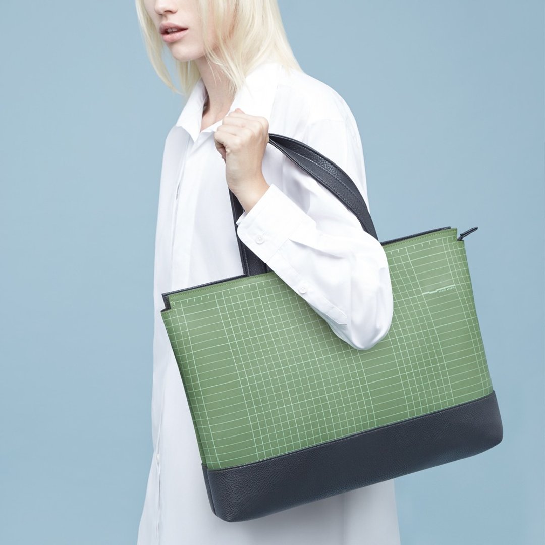 HUM Totebag L size #Forest Green - 侧背包/斜挎包 - 橡胶 绿色