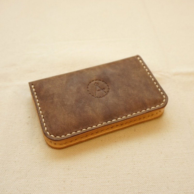 雪花纷飞系列双边名片夹-巧克棕 - 名片夹/名片盒 - 真皮 咖啡色