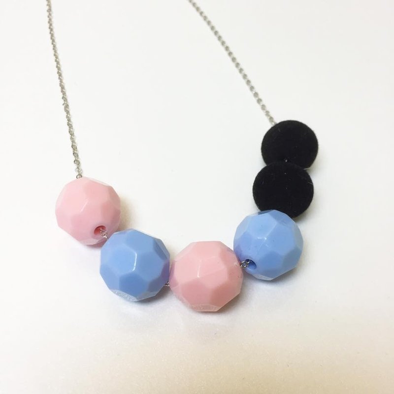 几何 圆珠  粉红 粉蓝  黑色绒 彷珍珠 原创 手作项链颈链首饰 镀铑铜链  Beads Ball Necklace Pink Blue Black Geometric Free Shipping - 项链 - 其他材质 粉红色