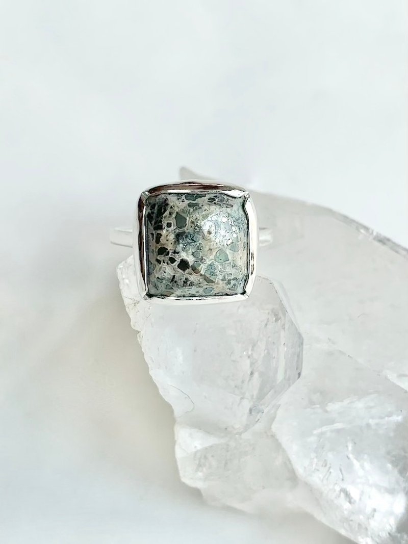 Pyrite Ring No. 13 - 戒指 - 宝石 灰色