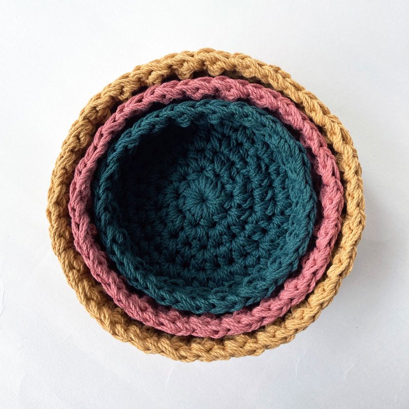 编织收纳盒 叠叠乐 大中小一组三个 饰品文具用 扩香石容器 - 收纳用品 - 棉．麻 多色