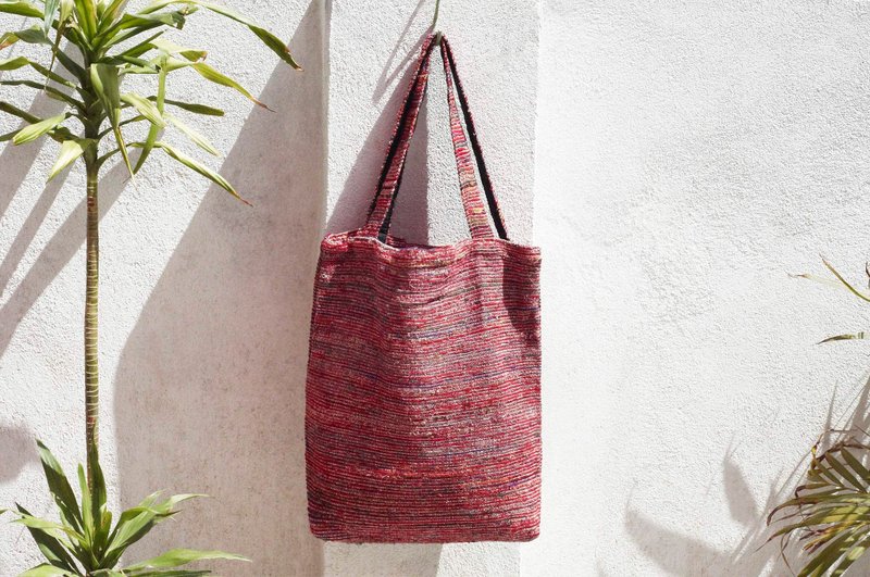 纱丽布条纹轻便包/纱丽线背包/侧背包/肩背包-渐层星空感红白条纹 - 侧背包/斜挎包 - 棉．麻 多色