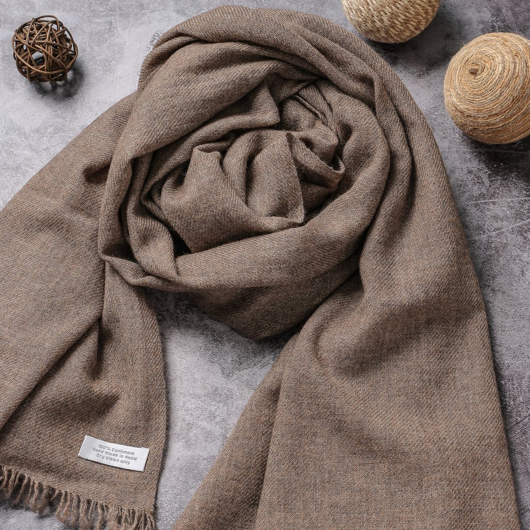 顶级高山Cashmere 围巾 原色无染深褐 亲肤透气 高山雪地 - 围巾/披肩 - 羊毛 咖啡色