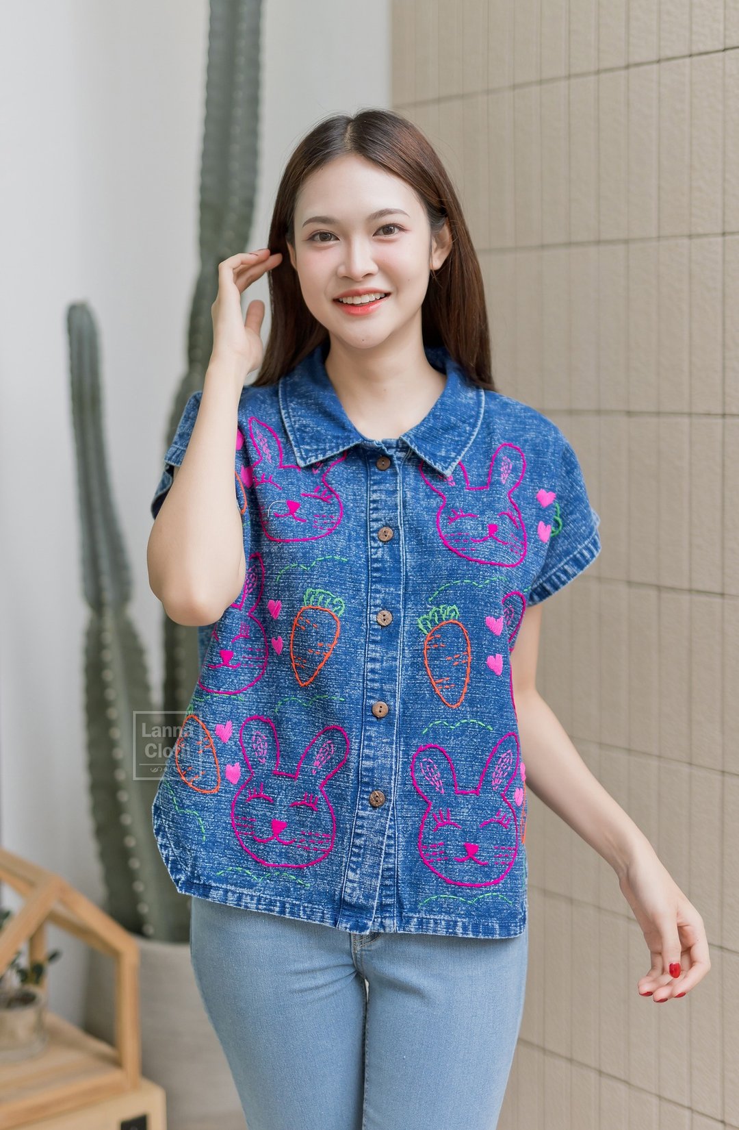Chinmai 漂白石棉衣服 质量非常好 绣有兔子图案。 - 女装上衣 - 棉 