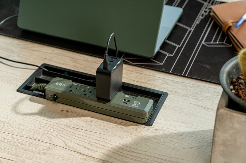 +886 极野家 4开3插 PD 30W + USB-C to Type C 100W 快充组合 - 充电宝/传输线 - 其他材质 咖啡色