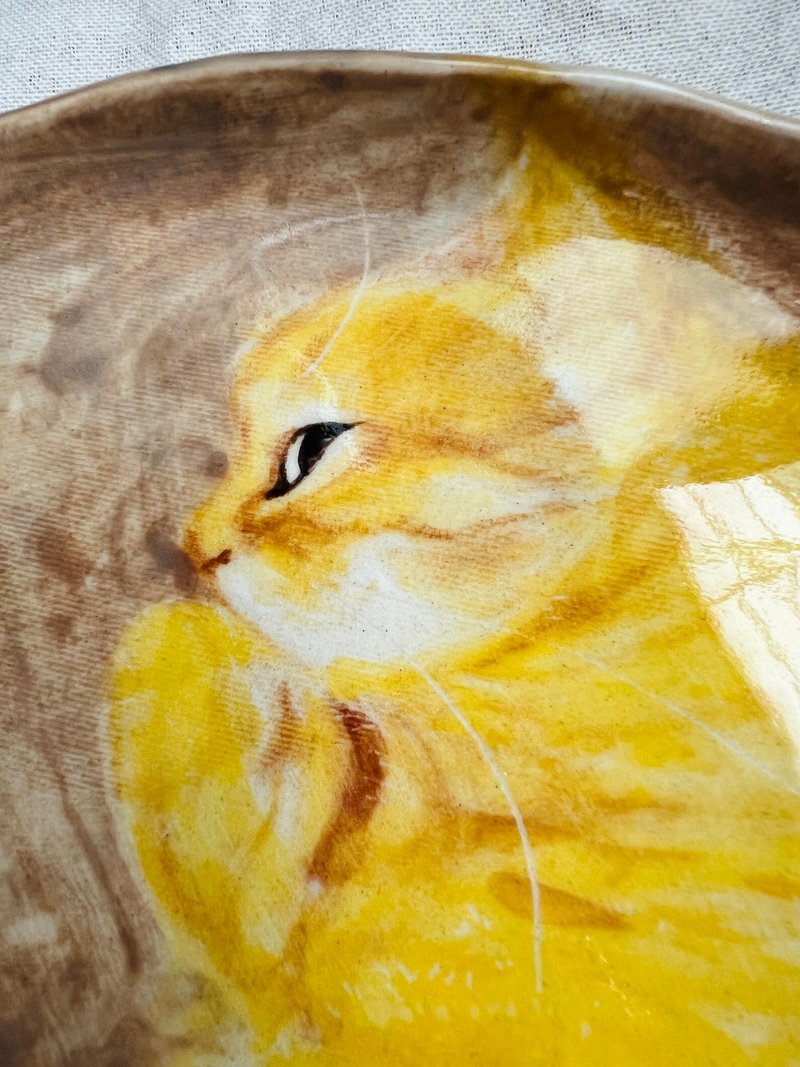 猫014手绘陶  23.8 x 21.5 x 1.8cm - 盘子/餐盘/盘架 - 陶 黄色