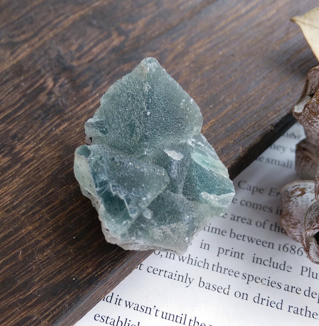 Fluorite 内蒙产地 八面体 蓝萤石 天然矿石 原矿 - 摆饰 - 其他材质 