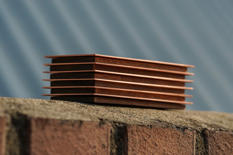 KIMHA HERITAGE HANDS BY HAYAN KIM Youseon 盘 - 摆饰 - 铜/黄铜 金色