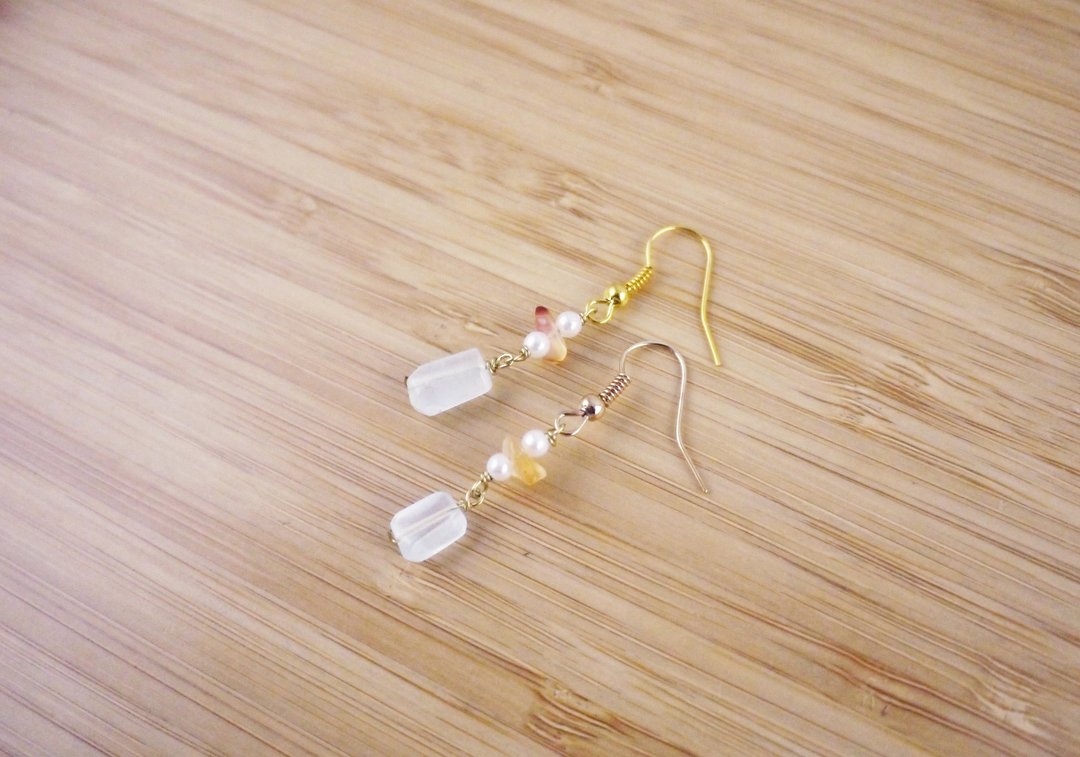 【盛夏晚宴】 水晶玉石 手工耳环 - 耳环/耳夹 - 水晶 多色