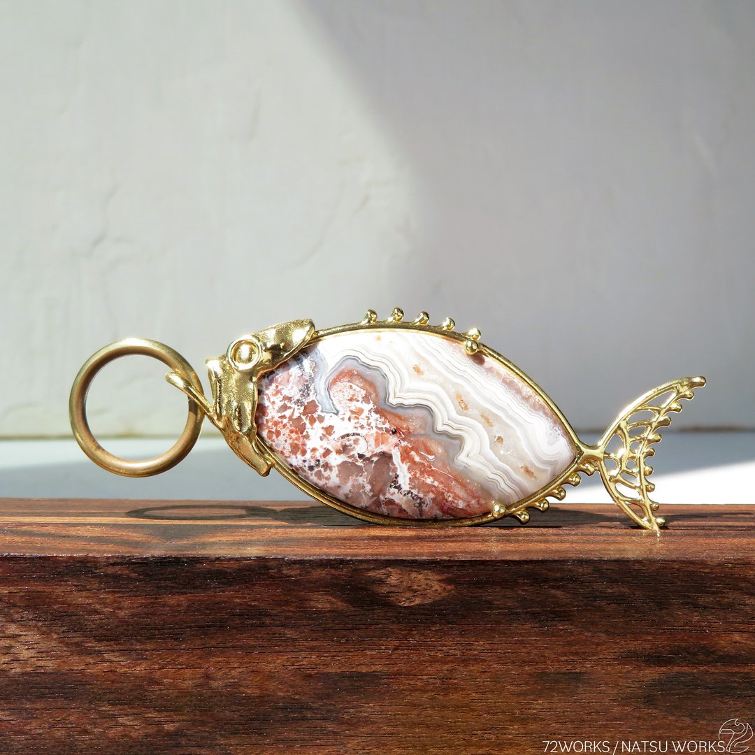 Sangria Lace Agate Fish charms - 吊饰 - 宝石 红色