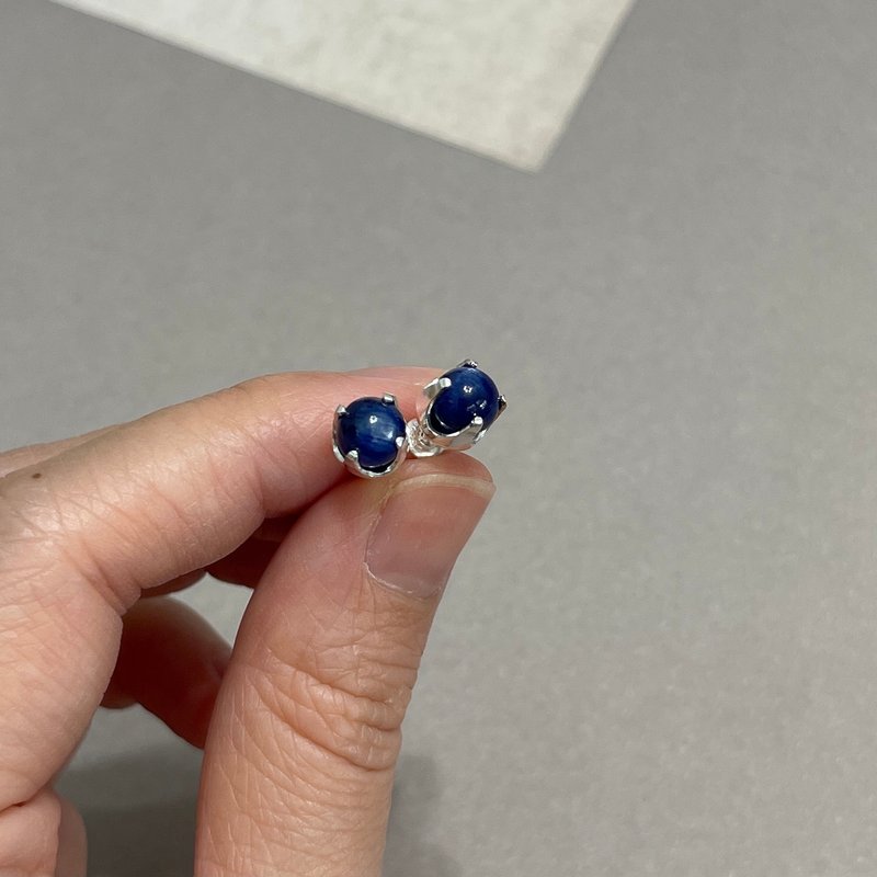 ll 6mm蓝晶石纯银耳环 ll 925纯银贴耳耳针 - 一对 附银耳堵 - 耳环/耳夹 - 纯银 蓝色
