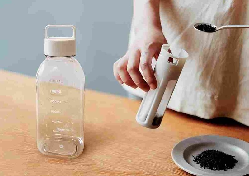 交换礼物 3 色 1000ml 大容量手提水壶防漏轻量运动旅行随身水瓶 - 水瓶/水壶 - 塑料 