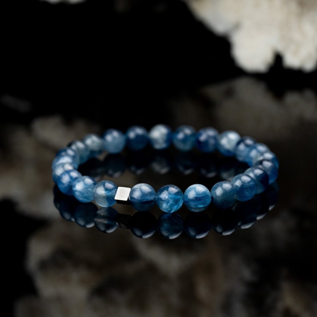 透体蓝晶石 | 天然能量手串 | 7.5-8.5mm - 手链/手环 - 水晶 蓝色