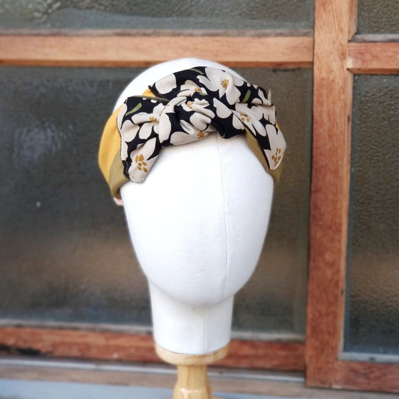 小牛村 弹性发带 拼接 大蝴蝶结 日系【春日白花】黑底 - 发饰 - 棉．麻 黑色