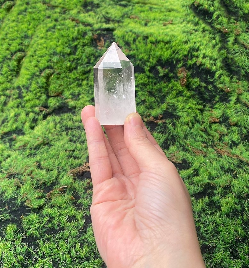 能量胖胖彩虹白水晶柱 疗愈 开运净化 风水 办公室摆件 快速出货 - 摆饰 - 水晶 多色
