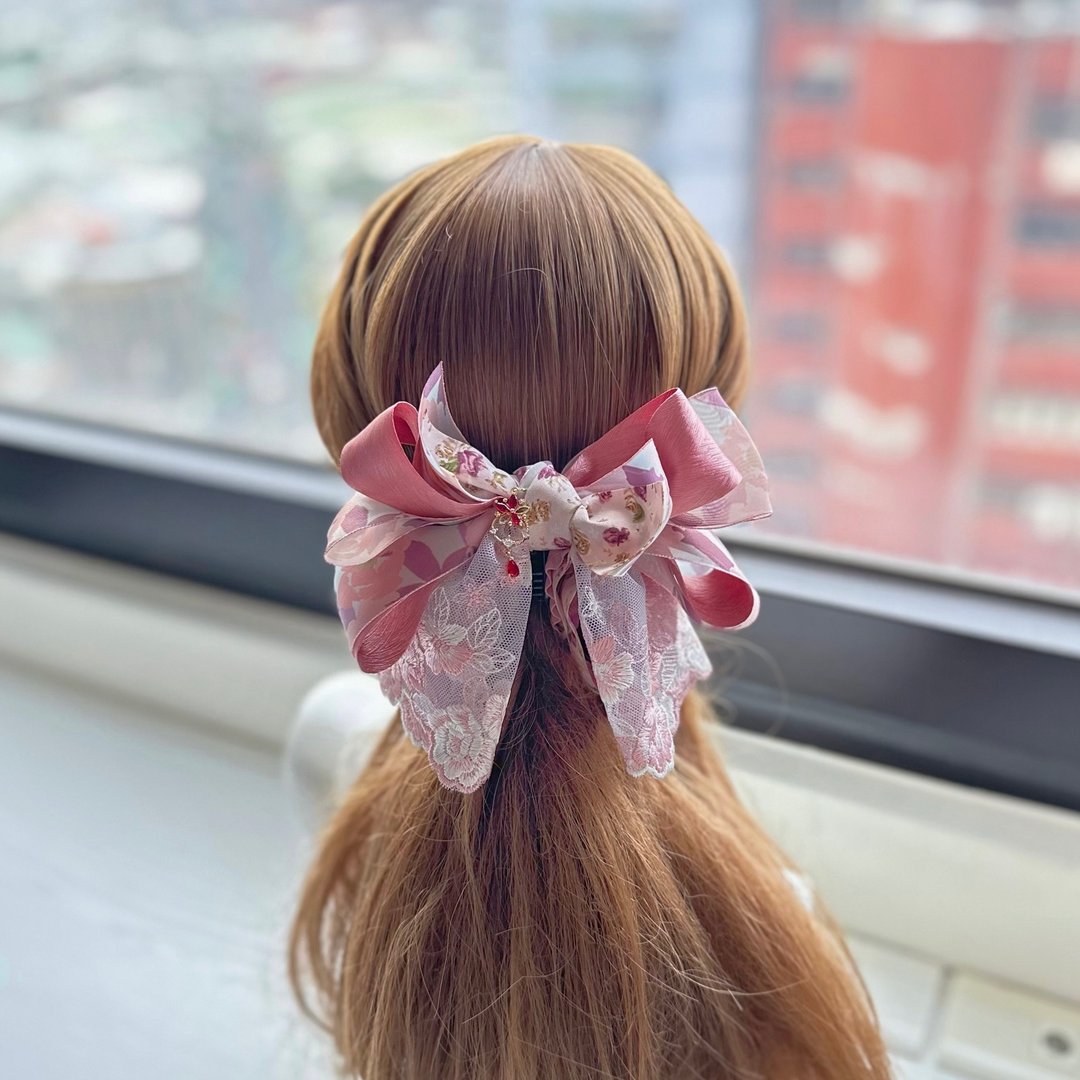 印花纱蕾丝蝴蝶结相交夹香蕉夹仙女夹发夹-莓果粉色 - 发饰 - 其他材质 粉红色