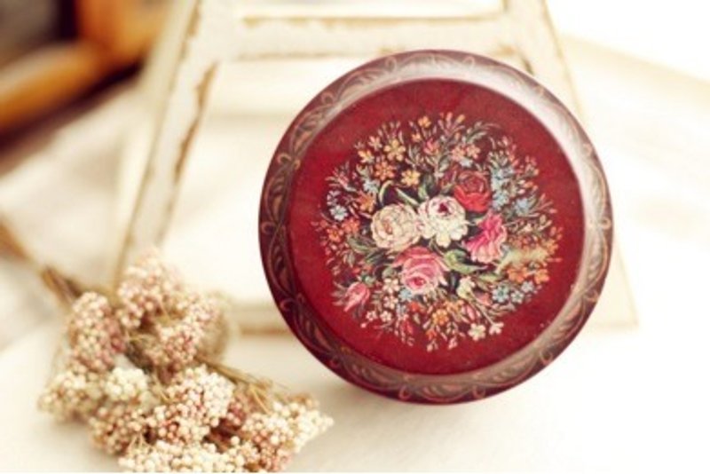 【好日恋物】英国VINTAGE BARRINGER WALLIS & MANNERS红玫瑰铁盒 - 收纳用品 - 其他金属 红色