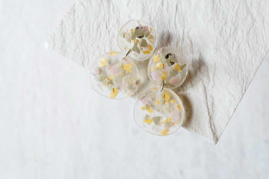 Yellow I Green I Lilac Transparent Mal earrings - 耳环/耳夹 - 树脂 透明