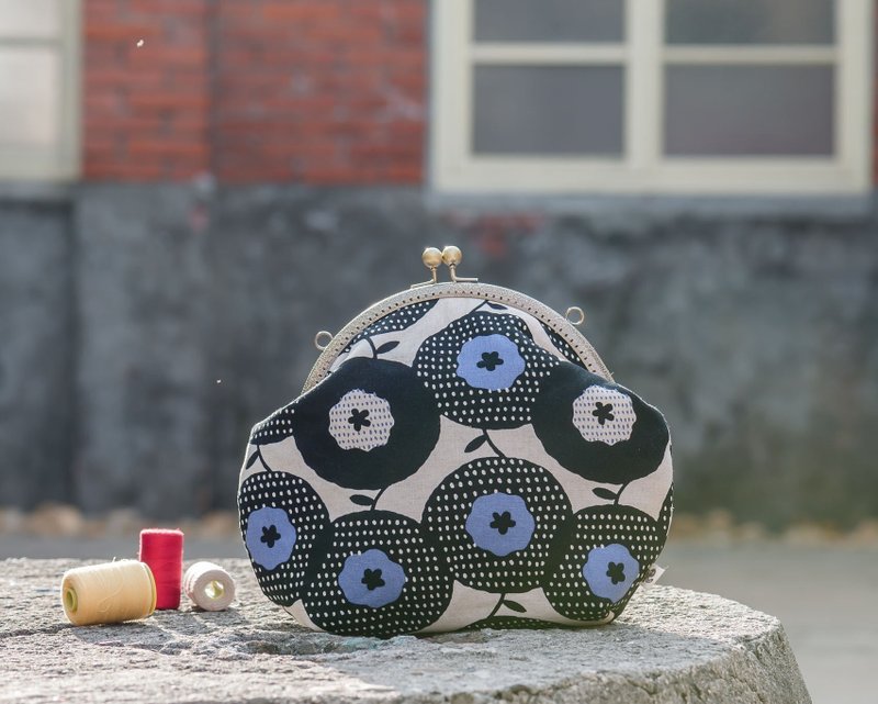 【芝麻培果】复古金属口金包#随身包#情人节礼物#可爱 - 侧背包/斜挎包 - 棉．麻 多色