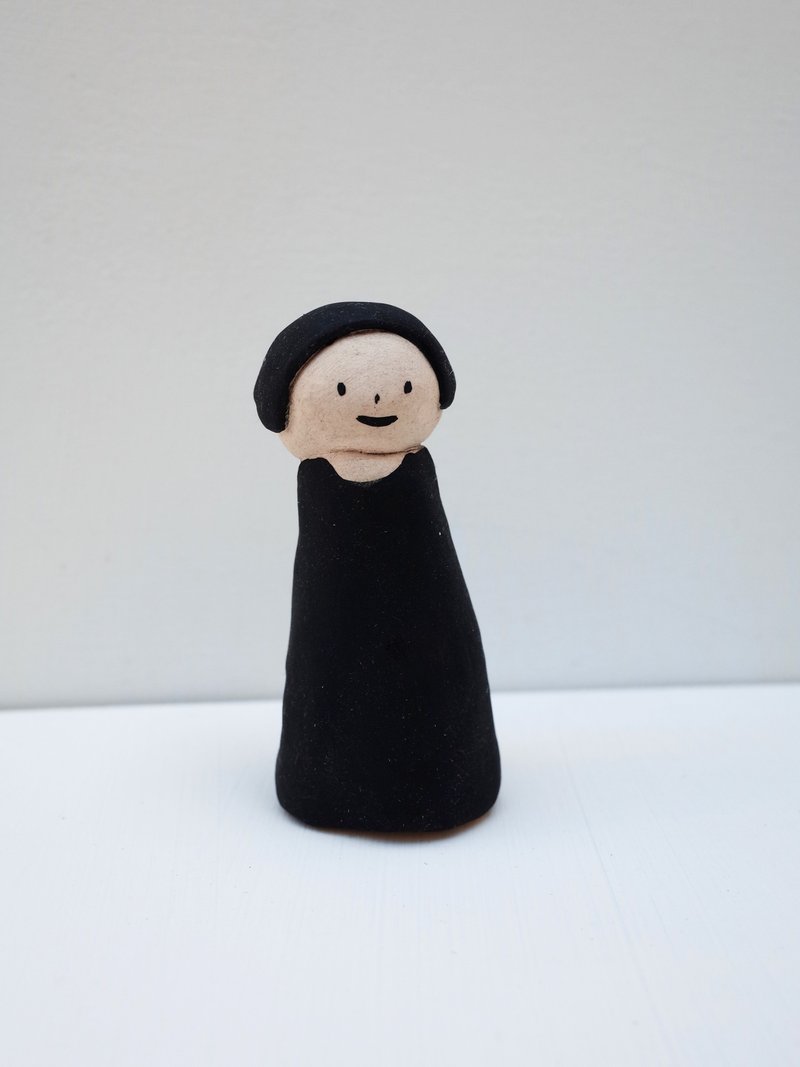 小陶偶/女 - 玩偶/公仔 - 陶 黑色