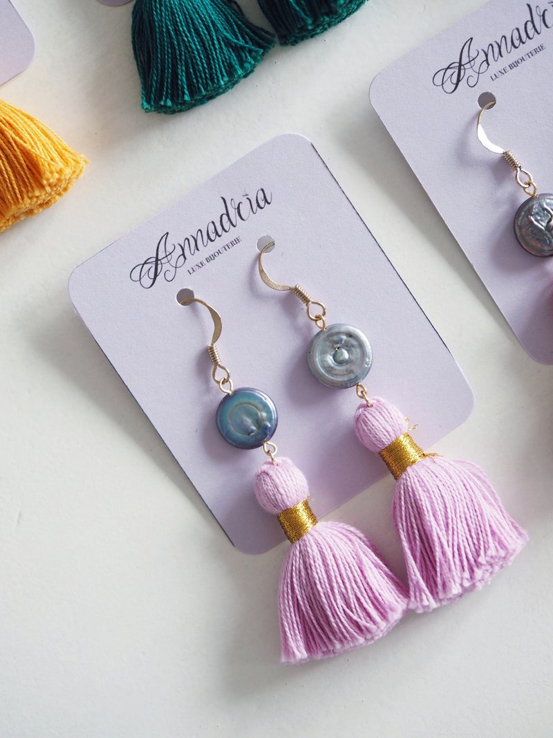 Pink tassel earrings/ Freshwater pearl boho bridesmaid earrings - 耳环/耳夹 - 宝石 粉红色