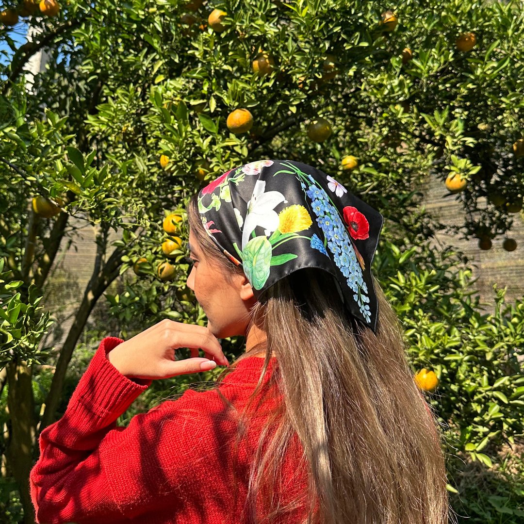 Scarf : ttq floral scarf : midnight - 丝巾 - 丝．绢 黑色