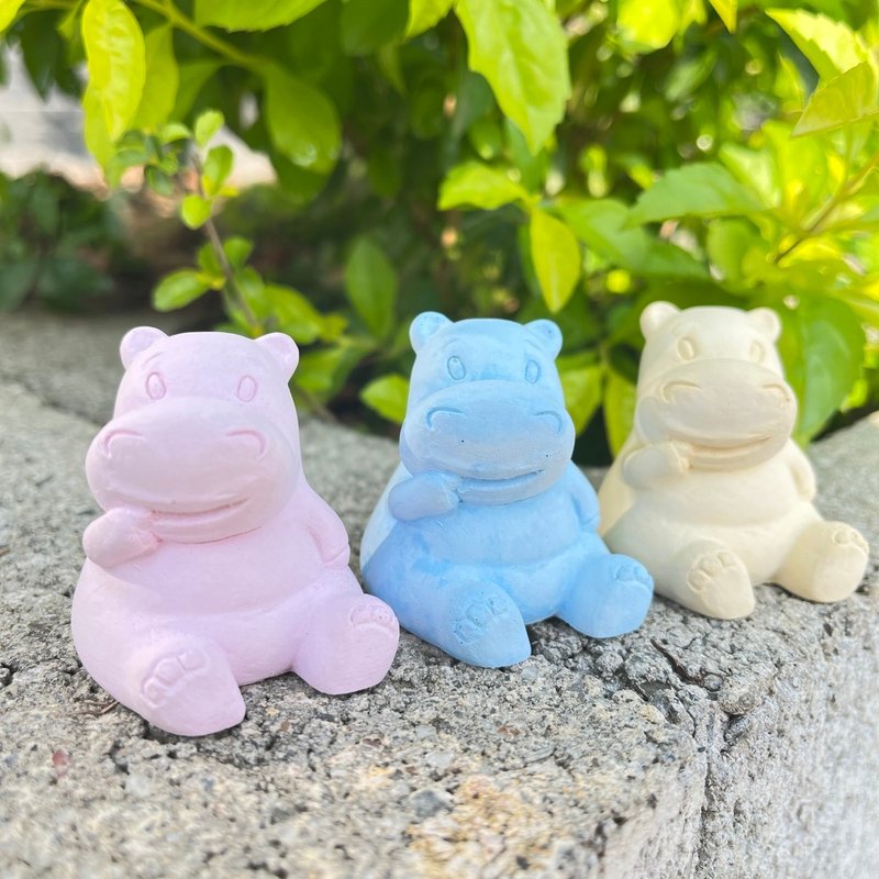 缤纷小河马(3入)  硅藻/除臭/防潮/扩香石/河马造型/疗愈小物 - 香薰/精油/线香 - 其他材质 多色