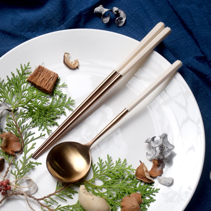 创意六角餐具组 玫瑰金系列 ( 亚麻白、珊瑚红) - 筷子/筷架 - 不锈钢 多色