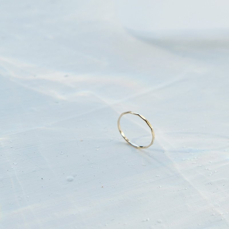 切面戒 简约款 上班轻松带 14K 包金 注金 水洗不退色 - 戒指 - 半宝石 黄色