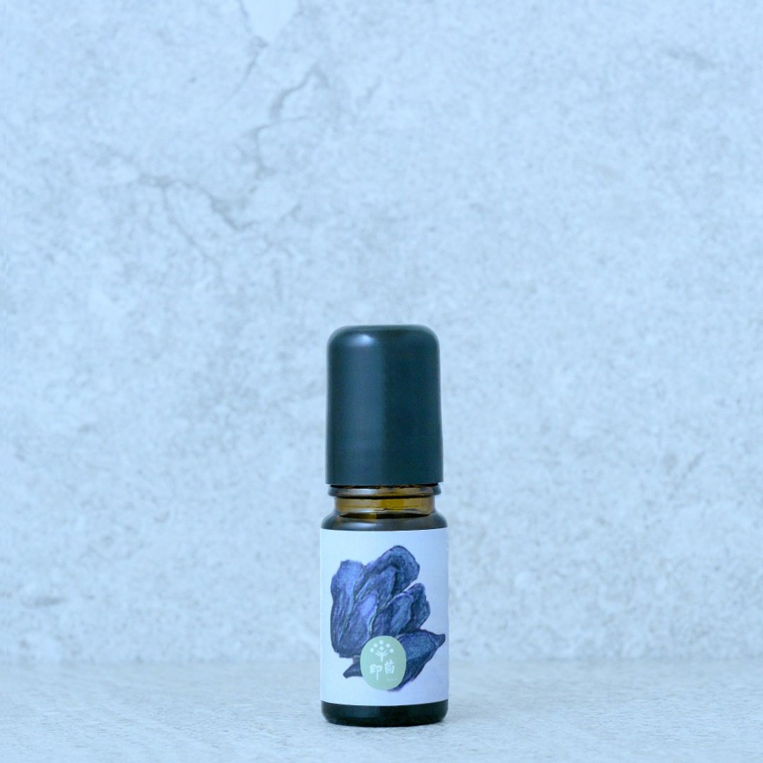 小靛人Oil - 第六脉轮 5ml - 阿育吠陀 眉心轮 精油滚珠瓶 - 身体护肤/按摩油 - 植物．花 透明