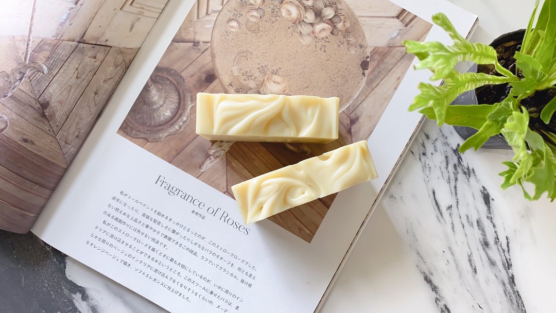 30%马油紫锥菊 | 紫锥菊.茉莉.玫瑰凝香 高品质生活 - 肥皂/手工皂 - 植物．花 白色