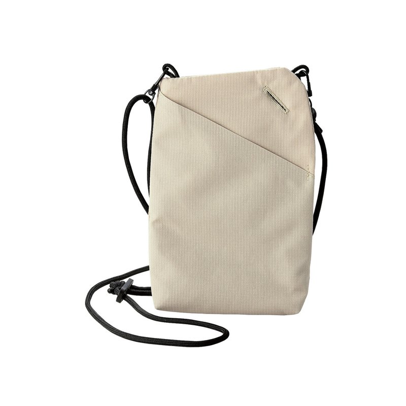 ELECOM 轻便随身拉链侧背包-米 - 后背包/双肩包 - 聚酯纤维 