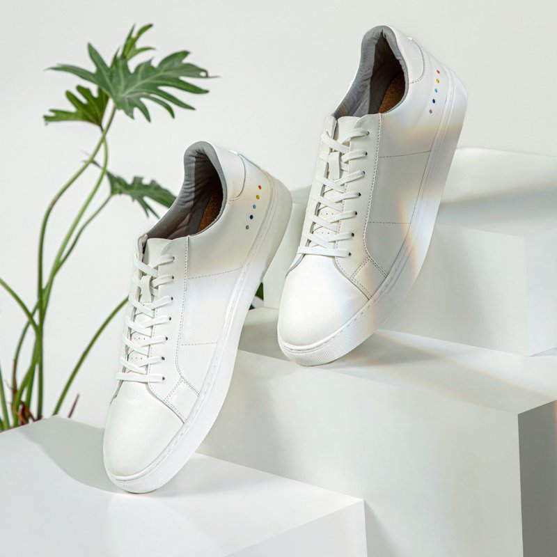 K!BO  -  再生皮休闲小白鞋 (男装) - 男款休闲鞋 - 环保材料 白色