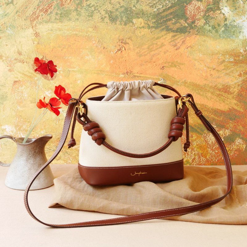 帆布水桶包 Fuji Bucket Bag / Canvas Espresso 防水帆布 - 束口袋双肩包 - 棉．麻 咖啡色