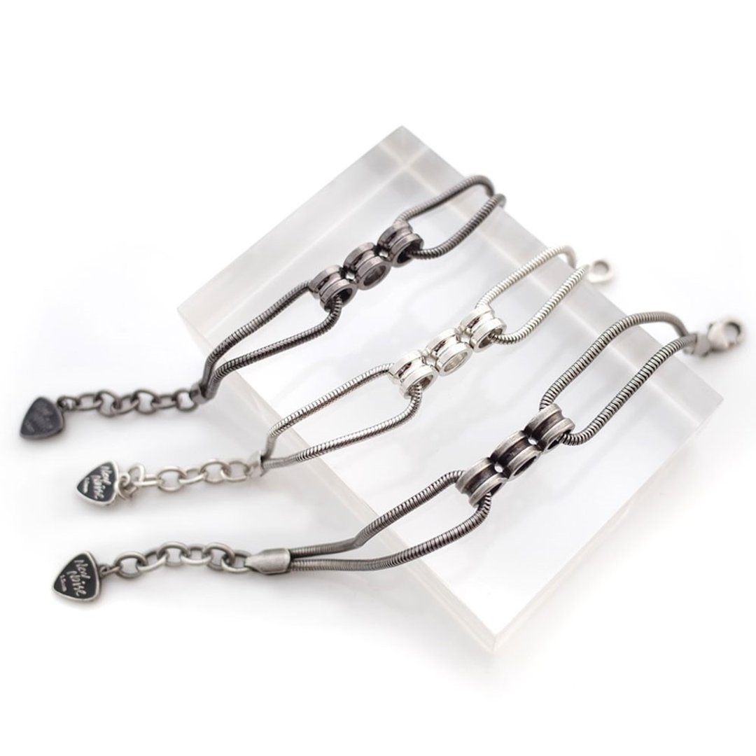 吉他弦卡榫手链 Guitar pin bracelet - 手链/手环 - 其他金属 灰色
