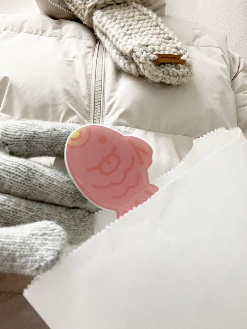 鲫鱼面包智慧型手机握把 - 手机配件 - 塑料 卡其色