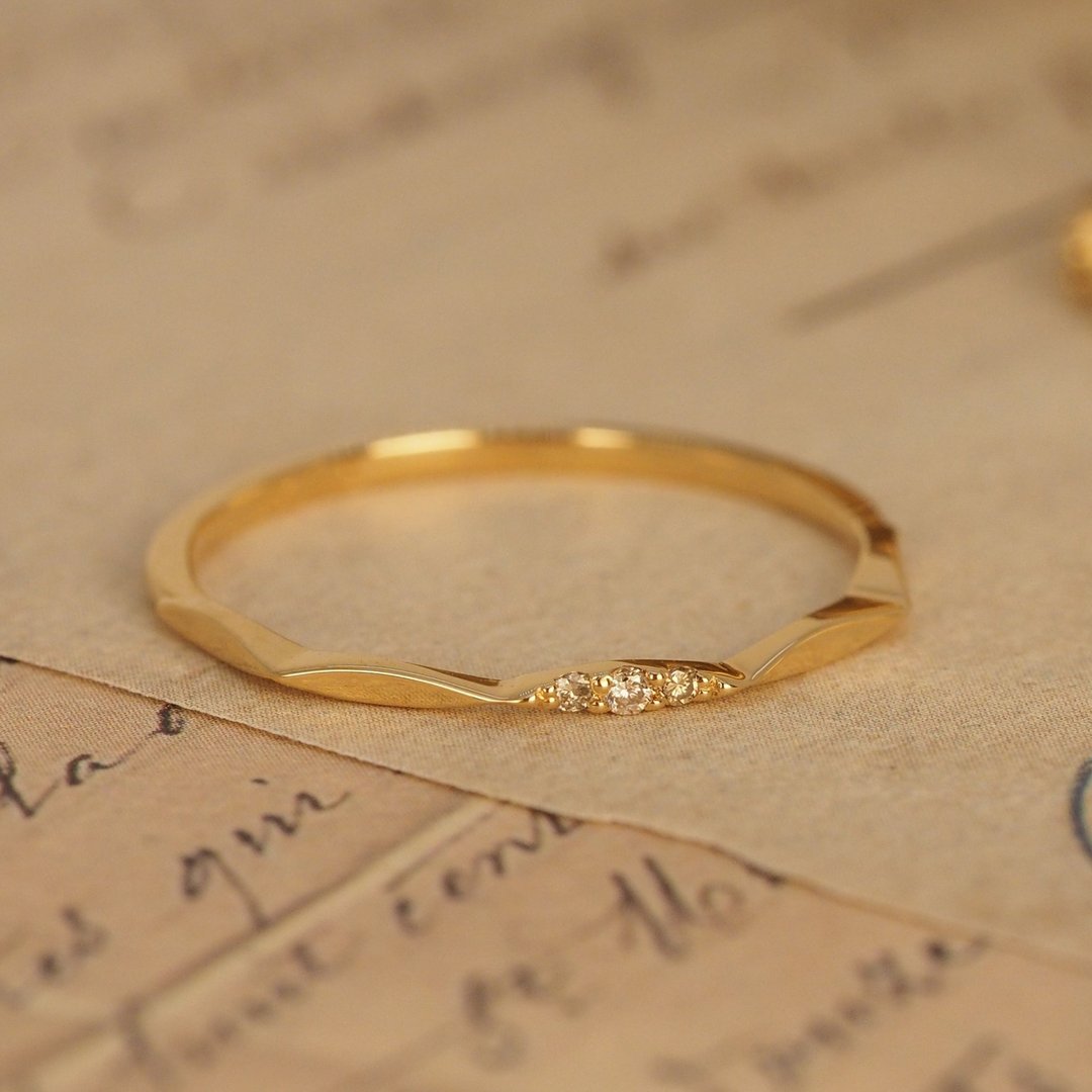 18K金钻石角戒指  18K Gold Diamond Angular Ring - 戒指 - 贵金属 