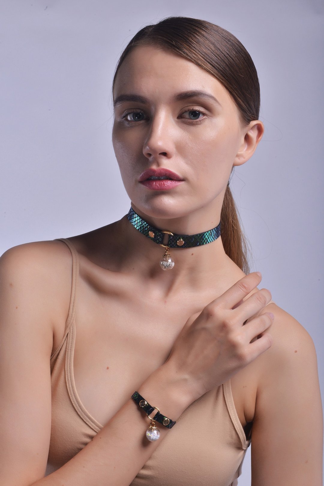 Starry Sky 许愿球魔幻紫 Choker–粗款 - 颈链 - 真皮 