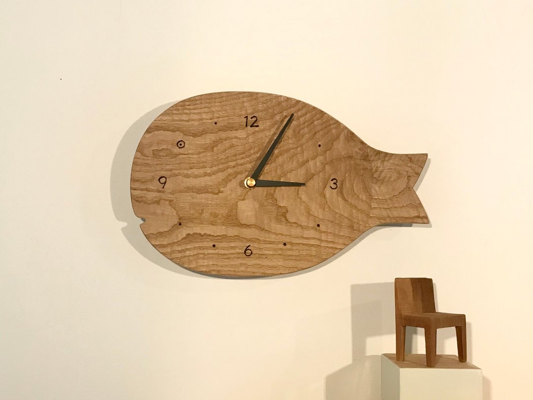 Fish wall clock L chestnut chestnut - 时钟/闹钟 - 木头 咖啡色