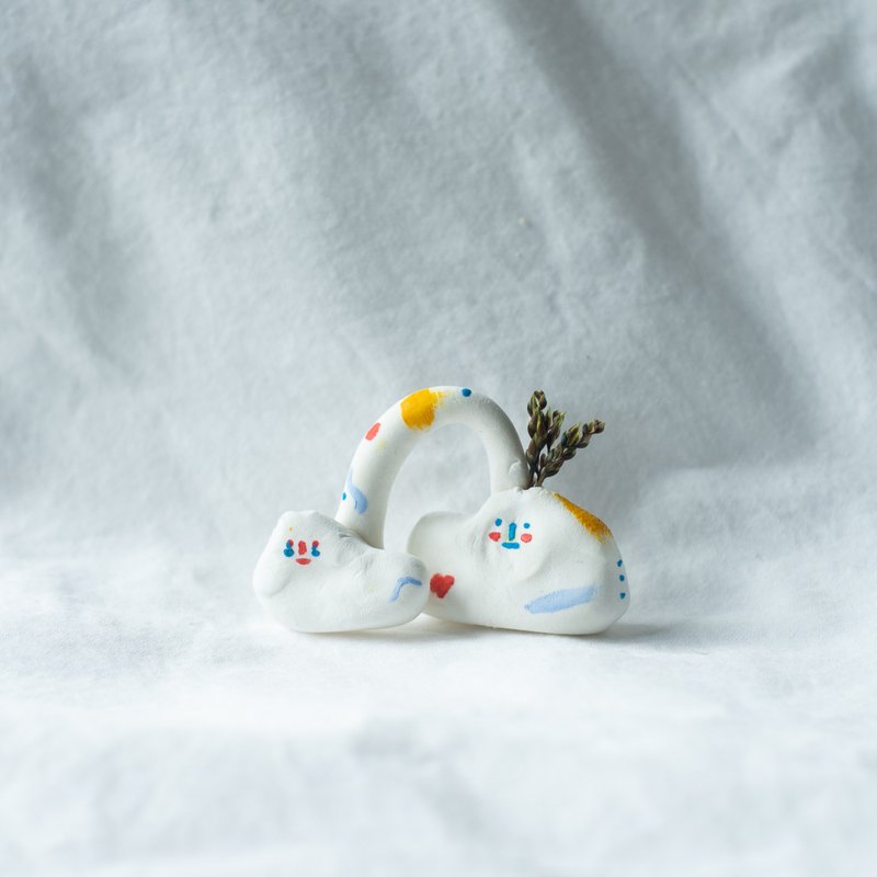 RAINBOW Crazy家族  小彩虹 手捏 - 花瓶/陶器 - 粘土 白色