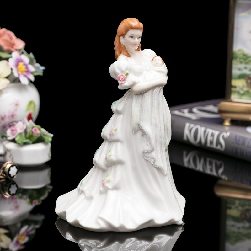 英国Royal Worcester 2005 Special Day 母爱陶瓷娃娃人偶 - 摆饰 - 瓷 