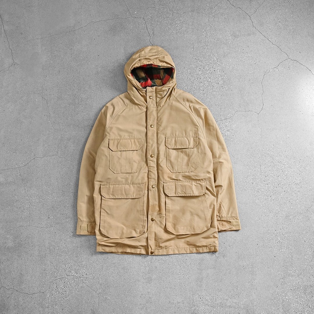 Vintage Woolrich 登山外套 / 古着运动外套、古着风衣外套 - 女装休闲/机能外套 - 聚酯纤维 卡其色
