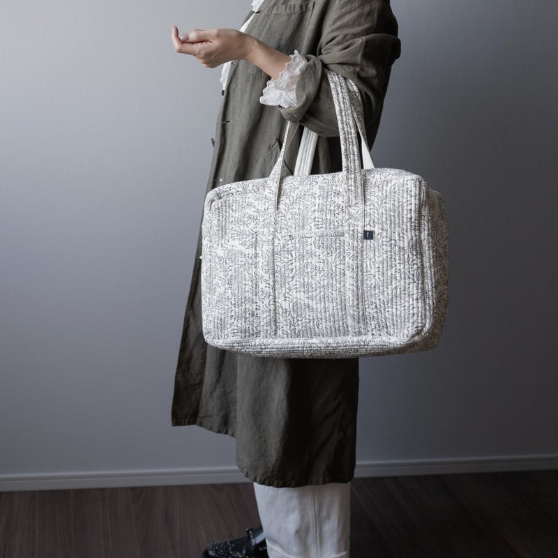 印度木印印花布 × 绗缝波士顿包　白色 - 手提包/手提袋 - 棉．麻 白色