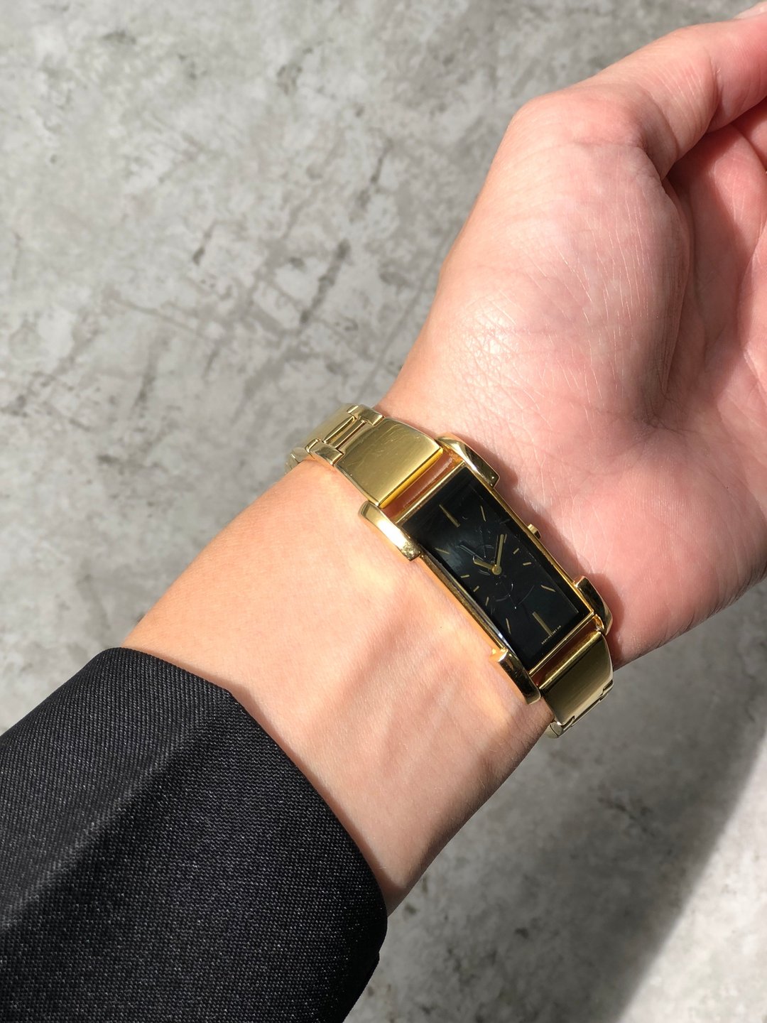 【 VintageShop solo 日本直送中古包专卖店 】Yves Saint Laurent 腕表 金色 不锈钢 5421-HI6200Y vintage fxbm3g - 女表 - 不锈钢 金色